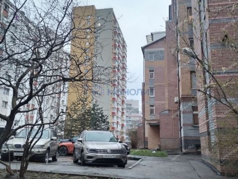 4-komnatnaya-ul-40-let-oktyabrya-d-5b фото