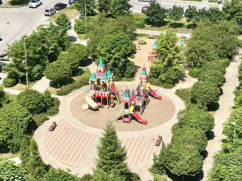 трёхкомнатная квартира на улице Академика Сахарова дом 113