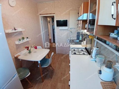 2-komnatnaya-ul-pyatigorskaya-d-16 фото