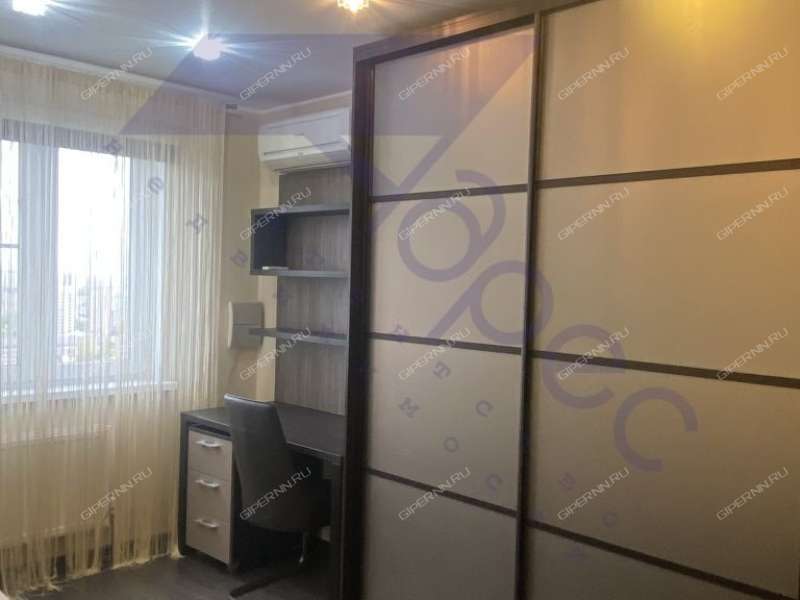 трёхкомнатная квартира на Краснозвёздной улице дом 31