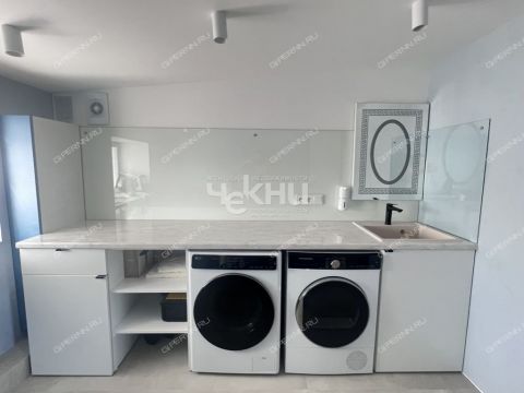 4-komnatnaya-ul-bogorodskogo-d-11 фото