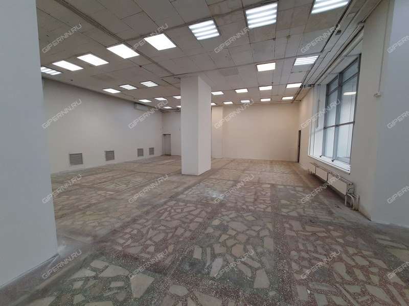 помещение под торговую площадь на улице Максима Горького