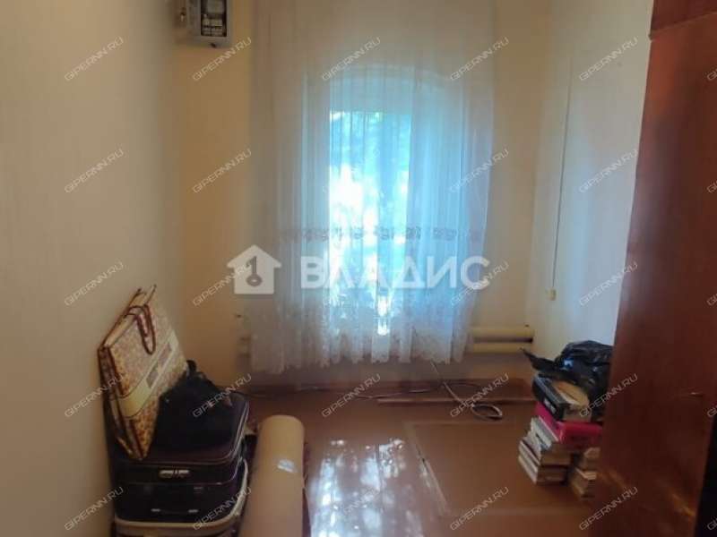 дом на площади 1 Мая город Лысково