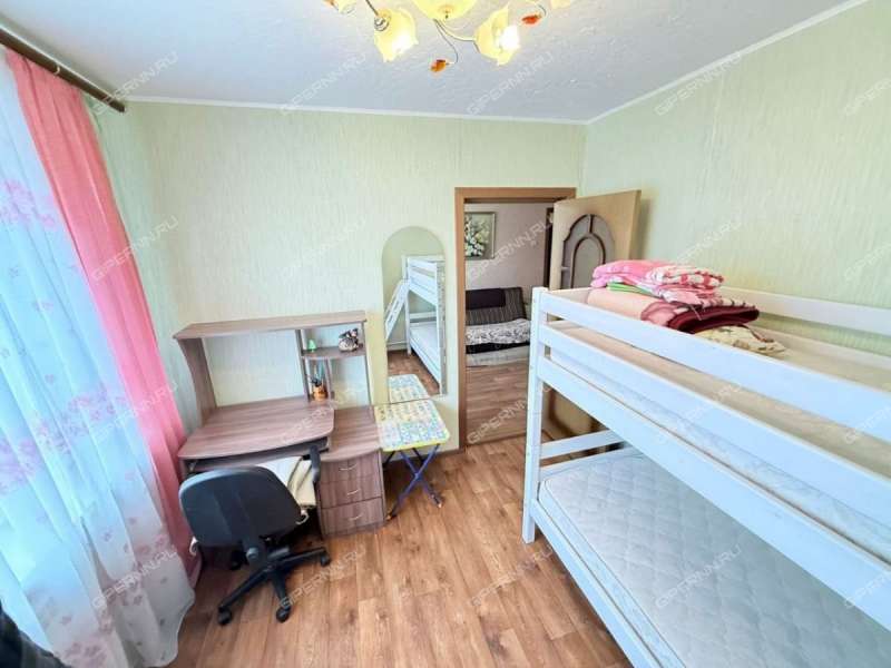 трёхкомнатная квартира на улице Чкалова дом 31 город Выкса