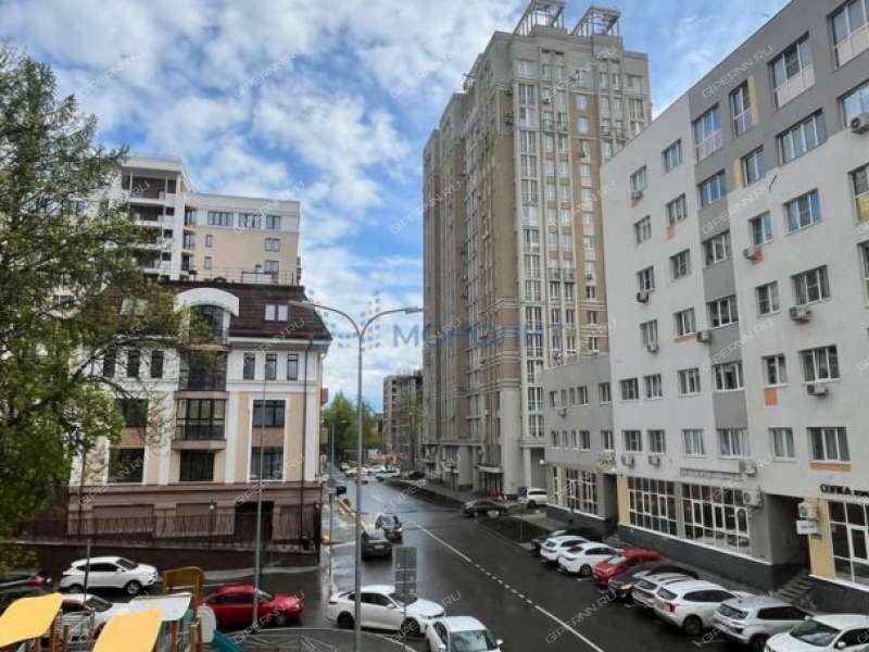 помещение под офис, недвижимость под образовательные учреждения на Славянской улице