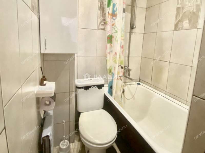 двухкомнатная квартира на улице Народная Стройка дом 4