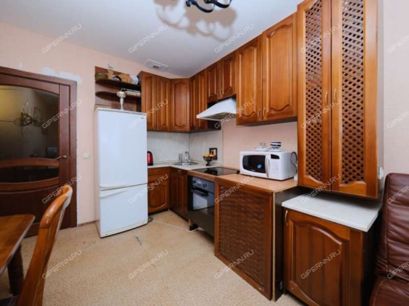 трёхкомнатная квартира на улице Янки Купалы дом 42