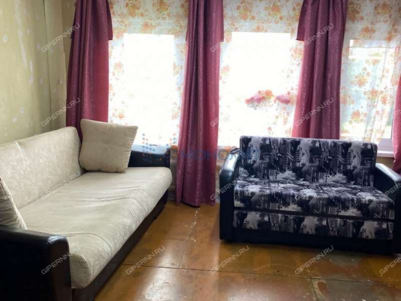 дом на Центральной улице