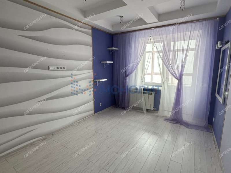 трёхкомнатная квартира на Мещерском бульваре дом 9