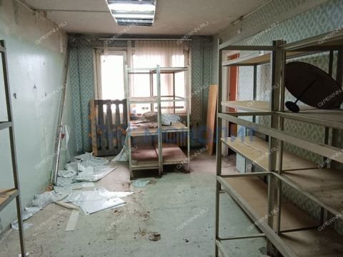 6-komnatnaya-ul-politboycov-d-16 фото