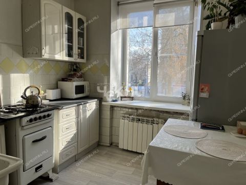 3-komnatnaya-ul-efremova-d-4 фото