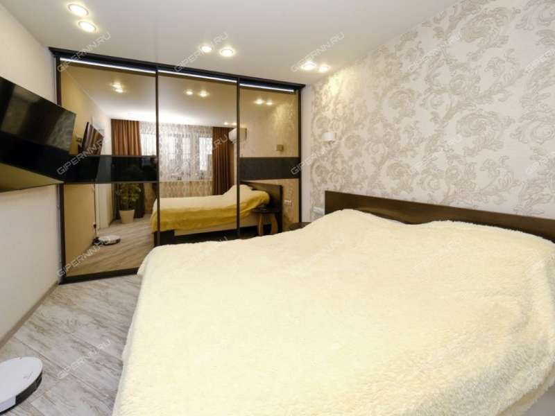 трёхкомнатная квартира на проспекте Бусыгина дом 9