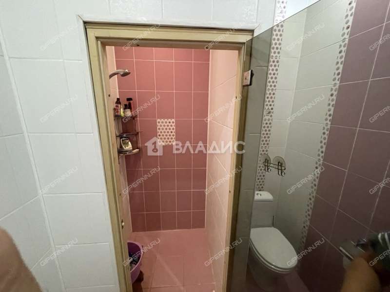 дом на 6-й улице город Бор