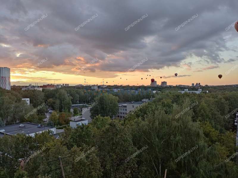 двухкомнатная квартира на бульваре 60-летия Октября дом 1