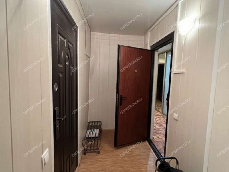 трёхкомнатная квартира на улице Бринского дом 4 к1