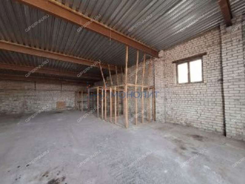 здание под торговую площадь, склад на Октябрьской улице город Дзержинск