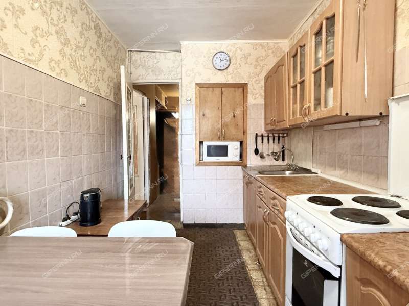 двухкомнатная квартира на Молодёжном проспекте дом 18а