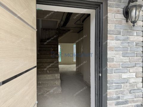 taunhaus-st-saharnyy-dol-1 фото