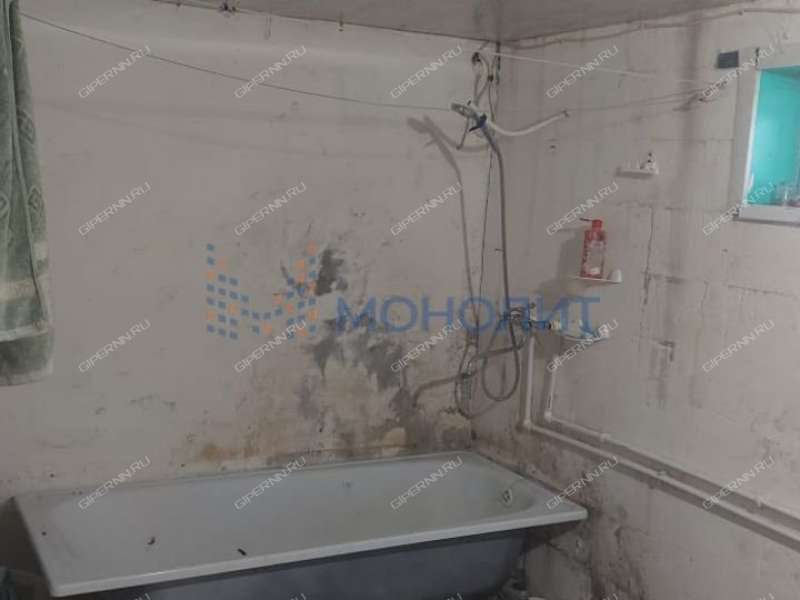 дом на улице 1 Мая село Гагино