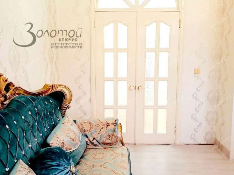 трёхкомнатная квартира на улице Энгельса дом 80 город Балахна