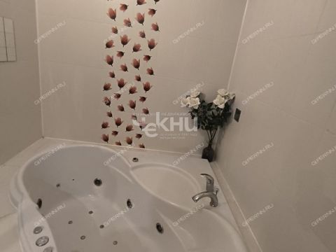 4-komnatnaya-ul-belinskogo-d-62 фото