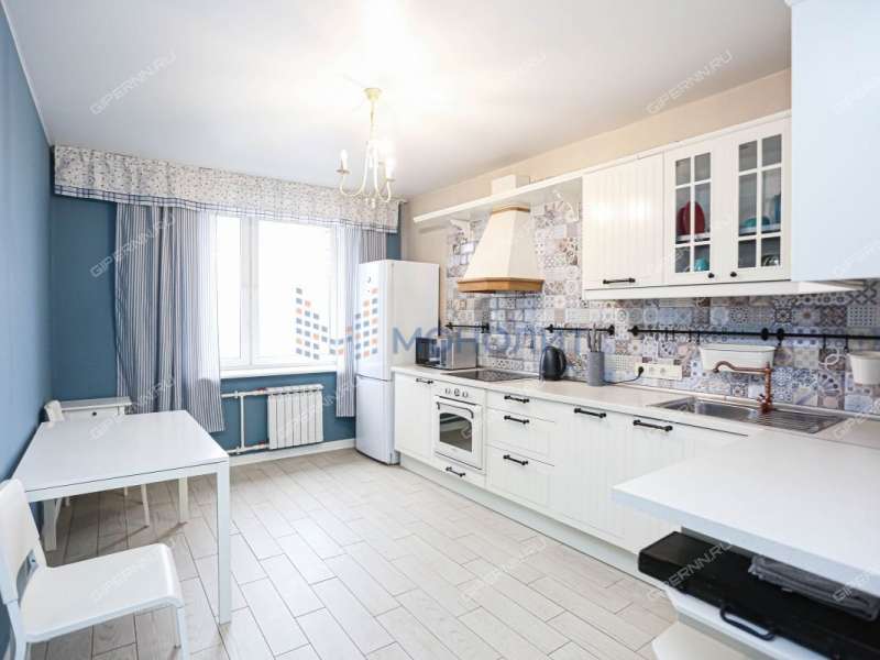 двухкомнатная квартира на улице Германа Лопатина дом 8