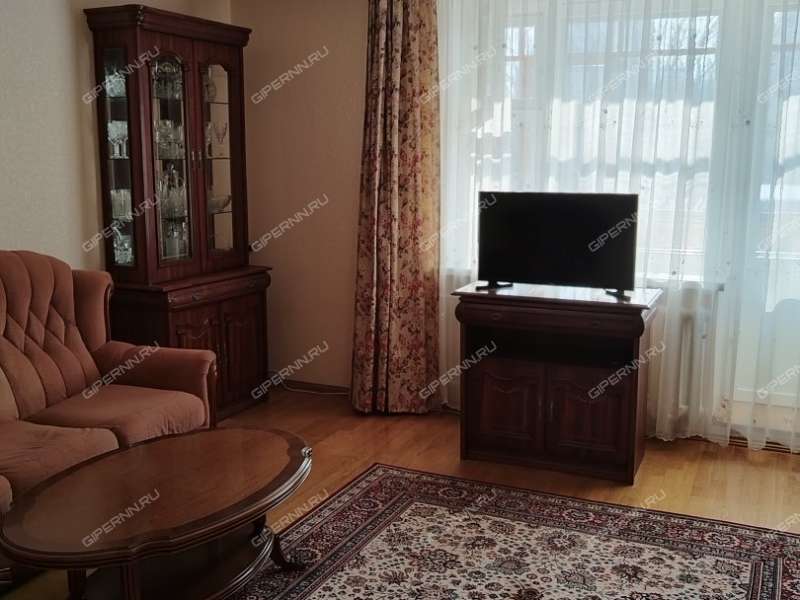 четырёхкомнатная квартира на улице Генкиной дом 61