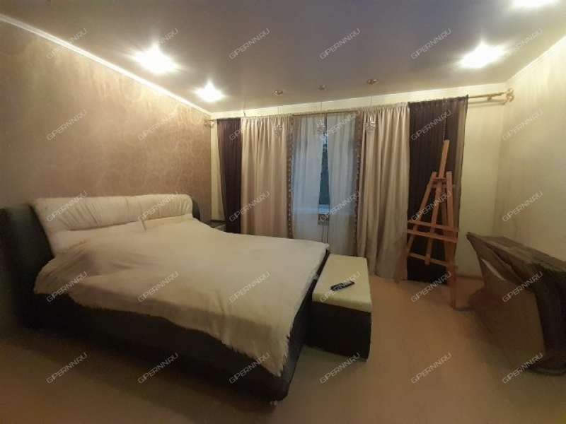 трёхкомнатная квартира на улице Максима Горького дом 152