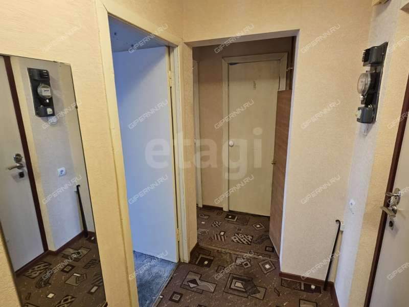 трёхкомнатная квартира на Подворной улице дом 1