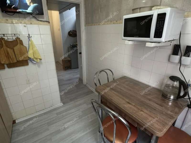 двухкомнатная квартира на улице Мельникова дом 18 к1
