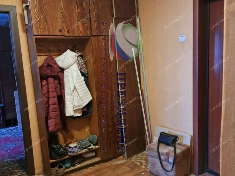 двухкомнатная квартира на улице Нартова дом 31