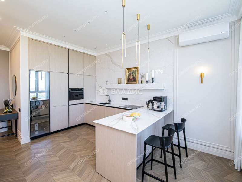 двухкомнатная квартира на Енисейской улице дом 1А