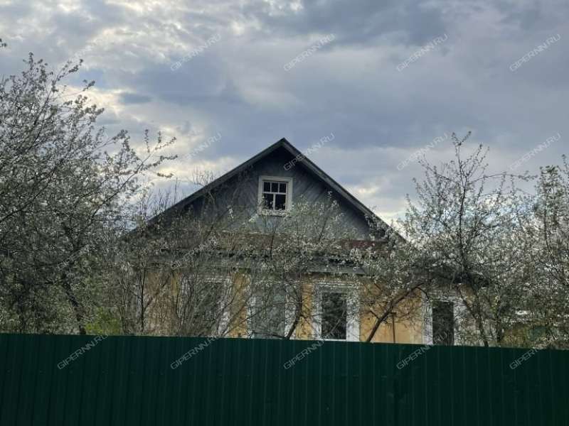 дом на Газонной улице