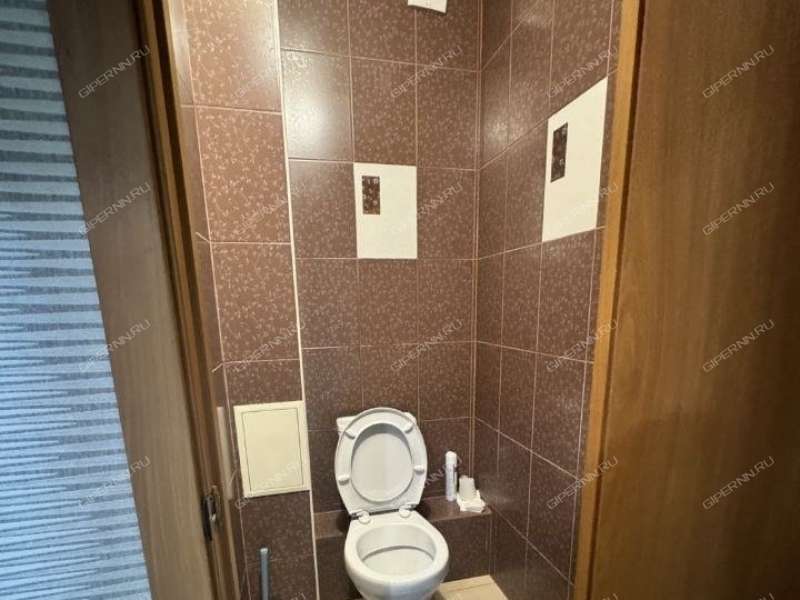 однокомнатная квартира на бульваре 60-летия Октября дом 25 к2