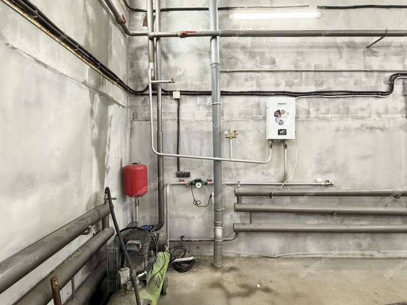 здание под офис, склад на 11-й Дубравной улице