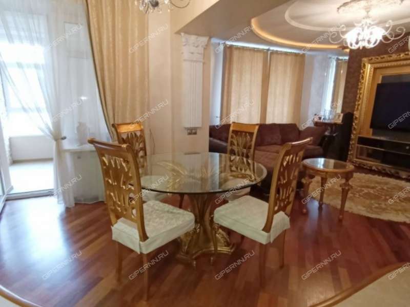 пятикомнатная квартира на Арзамасской улице дом 3
