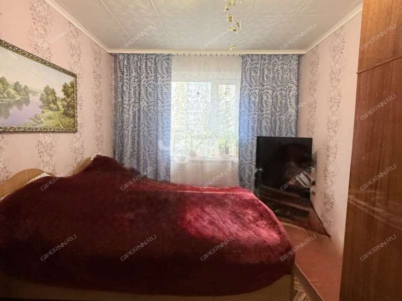 трёхкомнатная квартира на улице Тропинина дом 12