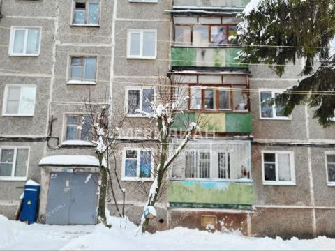 3-komnatnaya-ul-ivana-chugurina-d-1 фото