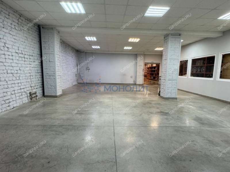 помещение под офис, недвижимость под автобизнес на Комсомольском шоссе