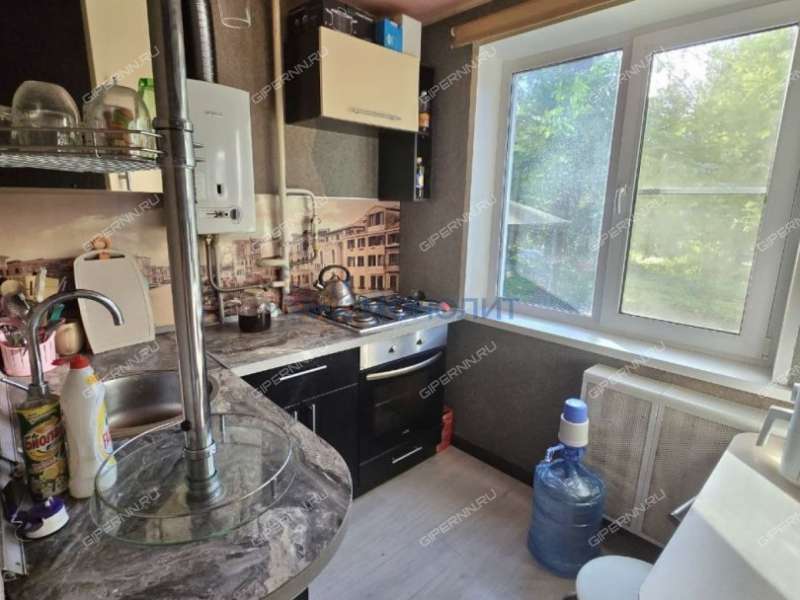 однокомнатная квартира на улице Героя Попова дом 37