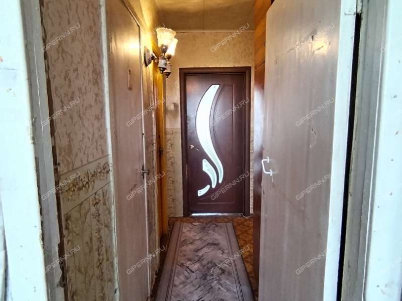 трёхкомнатная квартира на улице Германа Лопатина дом 5