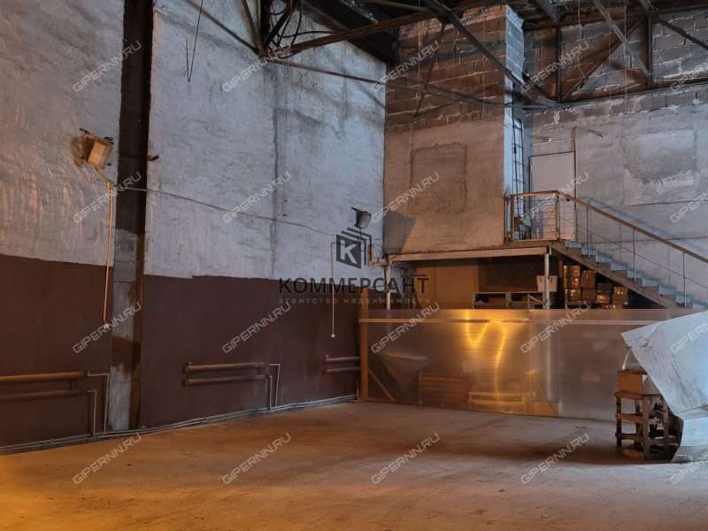 помещение под склад на Памирской улице