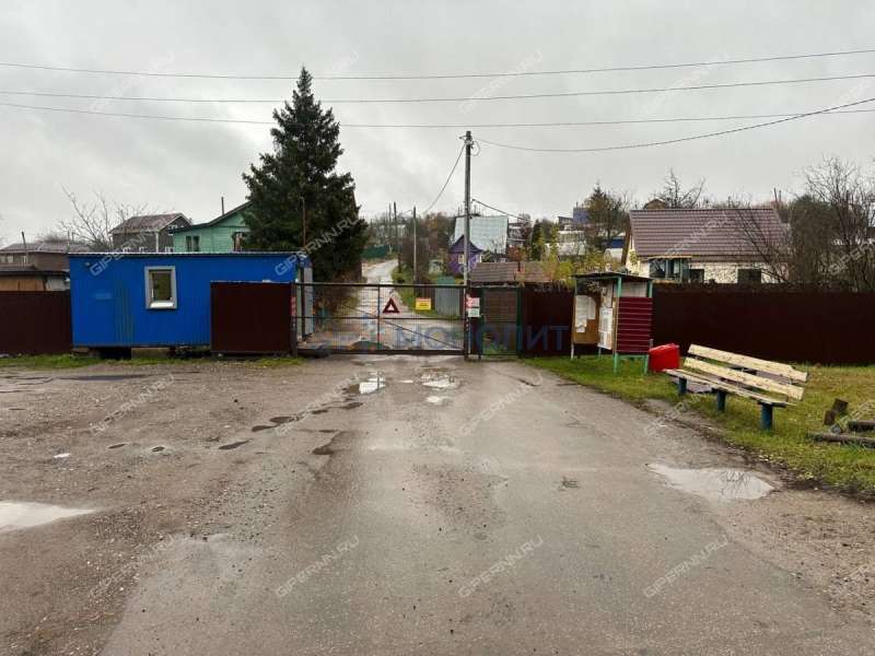 земельный участок 5,2 сотки улица Дружбы