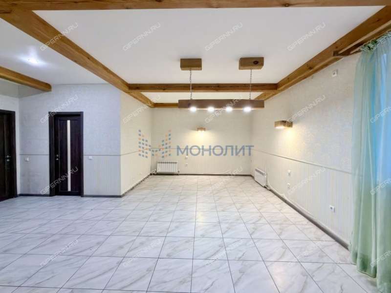 дом на -