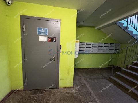 1-komnatnaya-ul-polevaya-d-10 фото