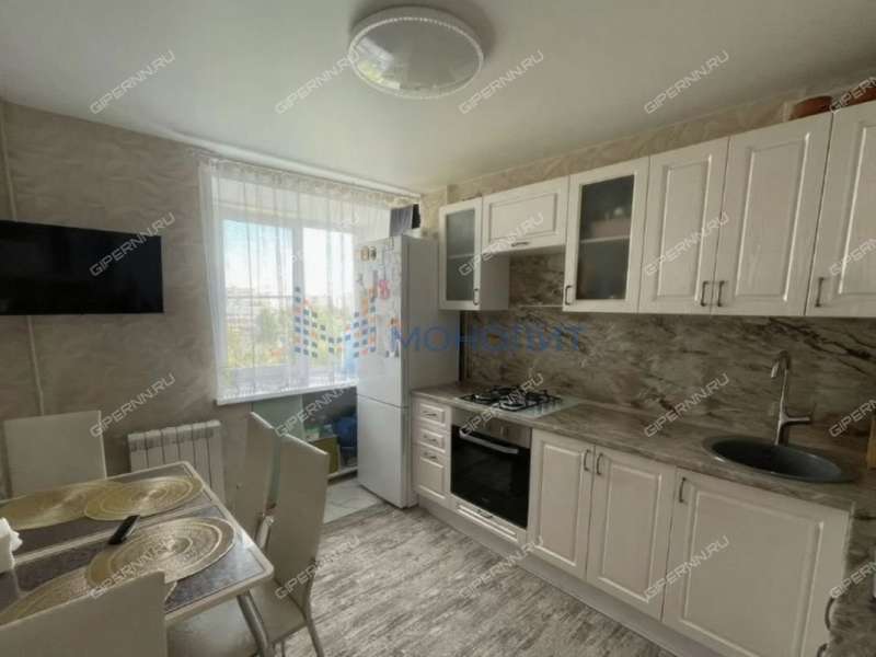 трёхкомнатная квартира на Сормовском шоссе дом 12