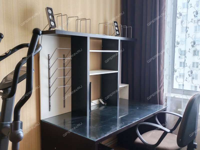 трёхкомнатная квартира на Краснозвёздной улице дом 7а