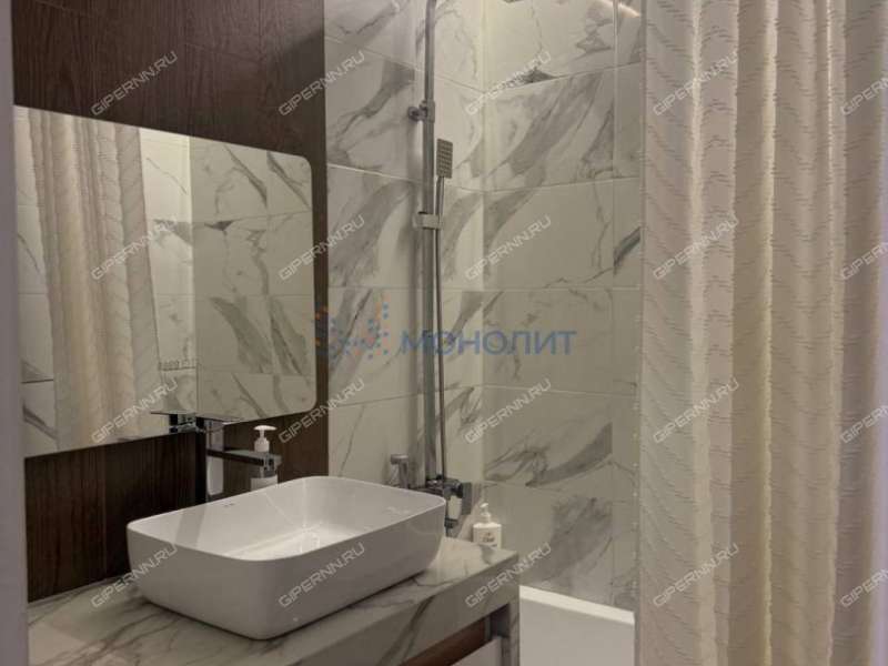 однокомнатная квартира на Бурнаковской улице дом 93