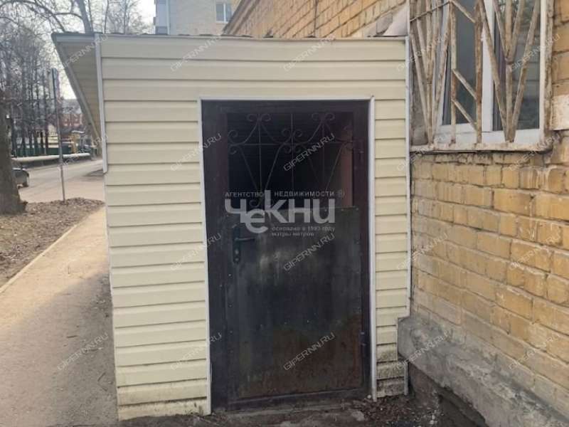 помещение под помещение свободного назначения на Норильской улице