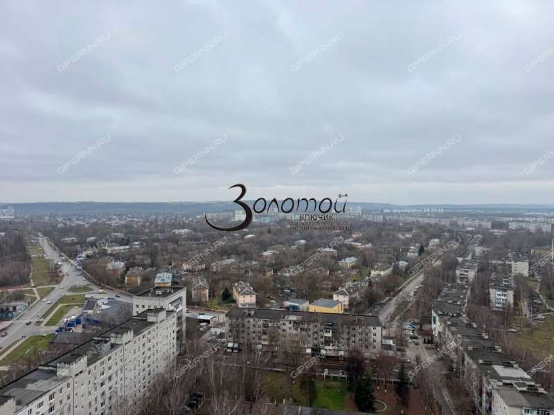 трёхкомнатная квартира на улице Маковского дом 25